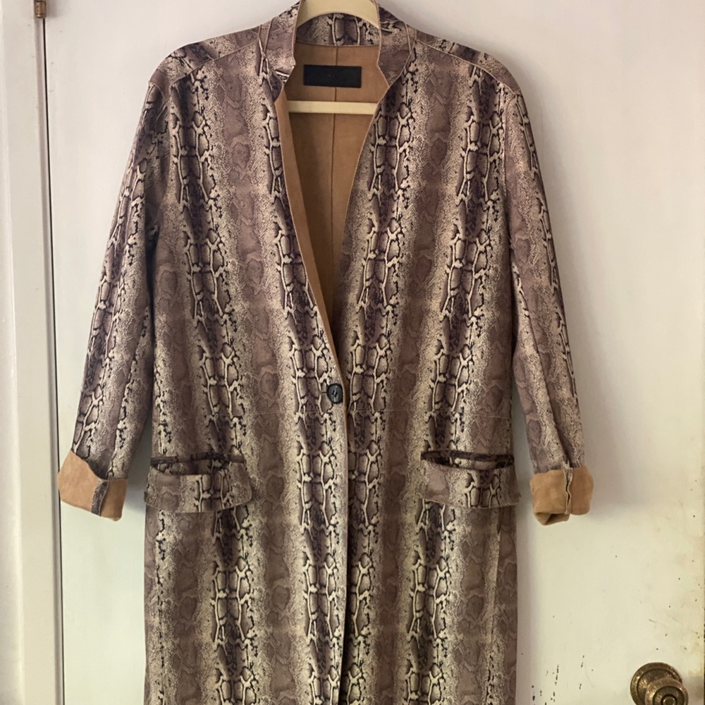 Blank NYC suede faux snakeskin trench coat jacket - Picture 5 of 8